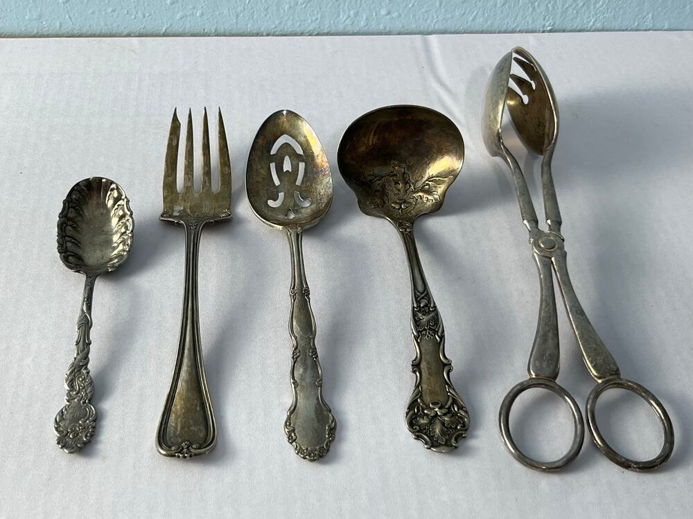 VTG Rogers Bros Silverplate Serving Utensils Lot Ladle Fork Pierced Spoon Tongs